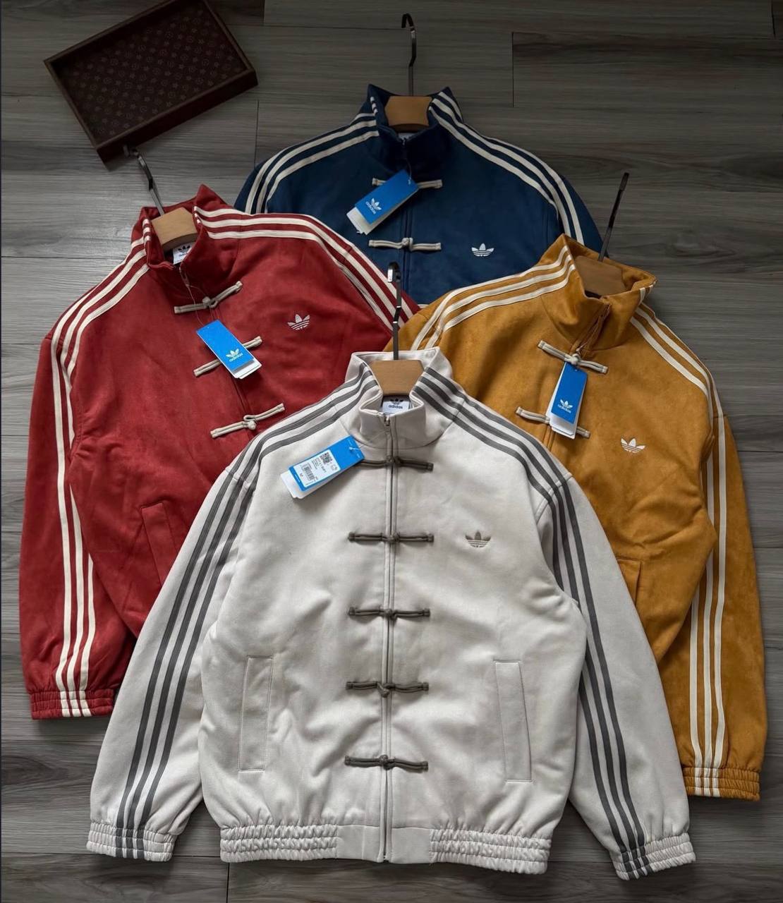 ADIDAS "Año Nuevo Chino ✨