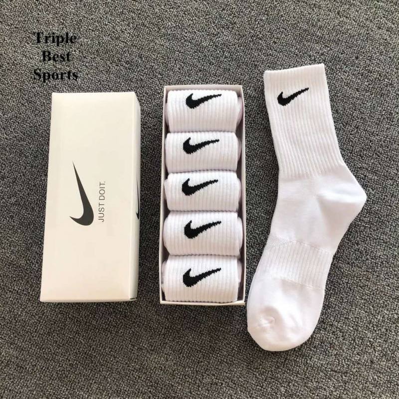 NIKE (pack 5) —-> 6€ ✨