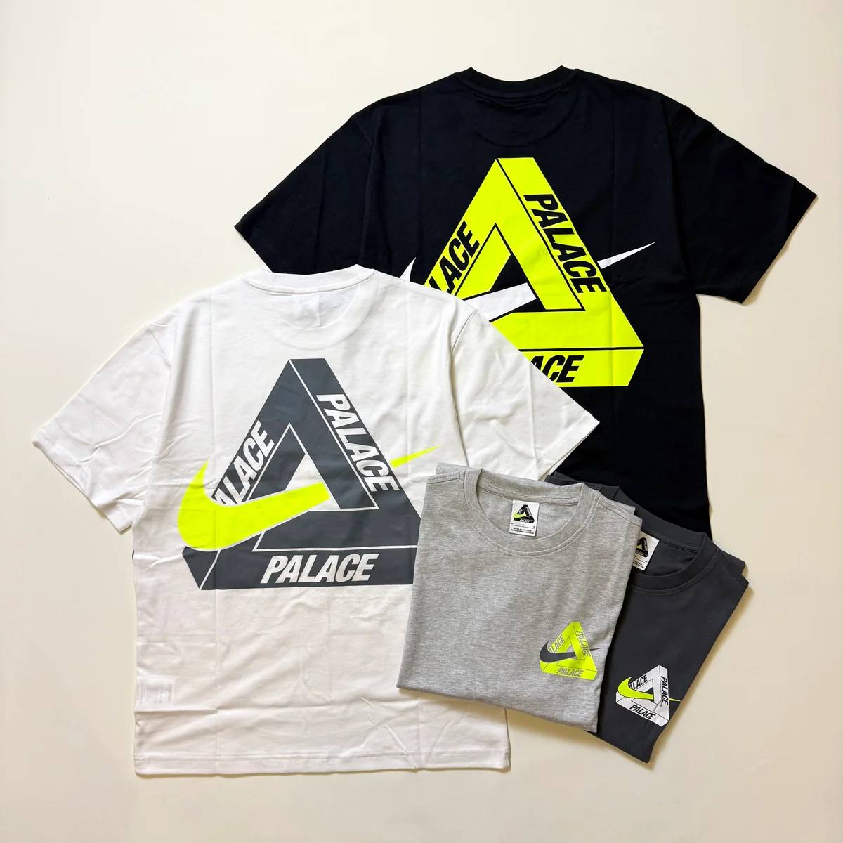 NIKE x PALACE —-> 9€ ✨