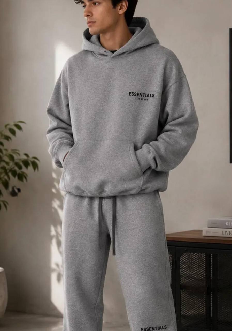 Tracksuit ESSENTIALS ✨