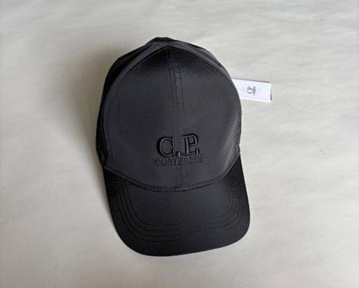 GORRA CP COMPANY ✨