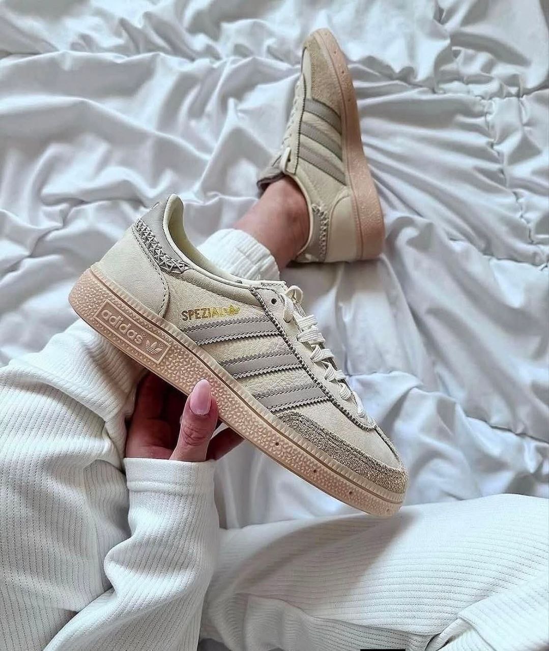 👟 Adidas Spezial Trainers 🤍🤎👇🏻 ✨