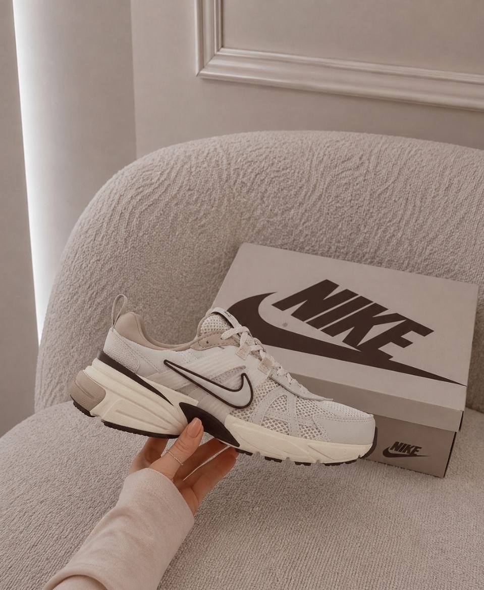 💕Nike V2K💕 ✨