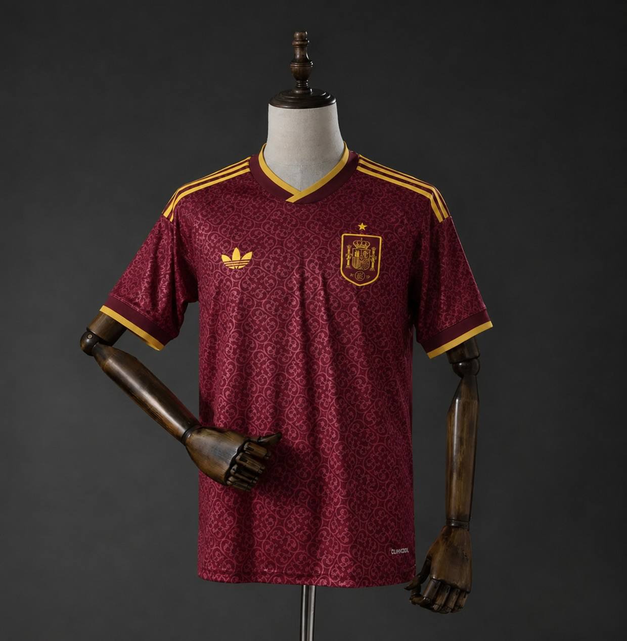 ADIDAS España (Ediciones limitadas) —-> 12€ ✨