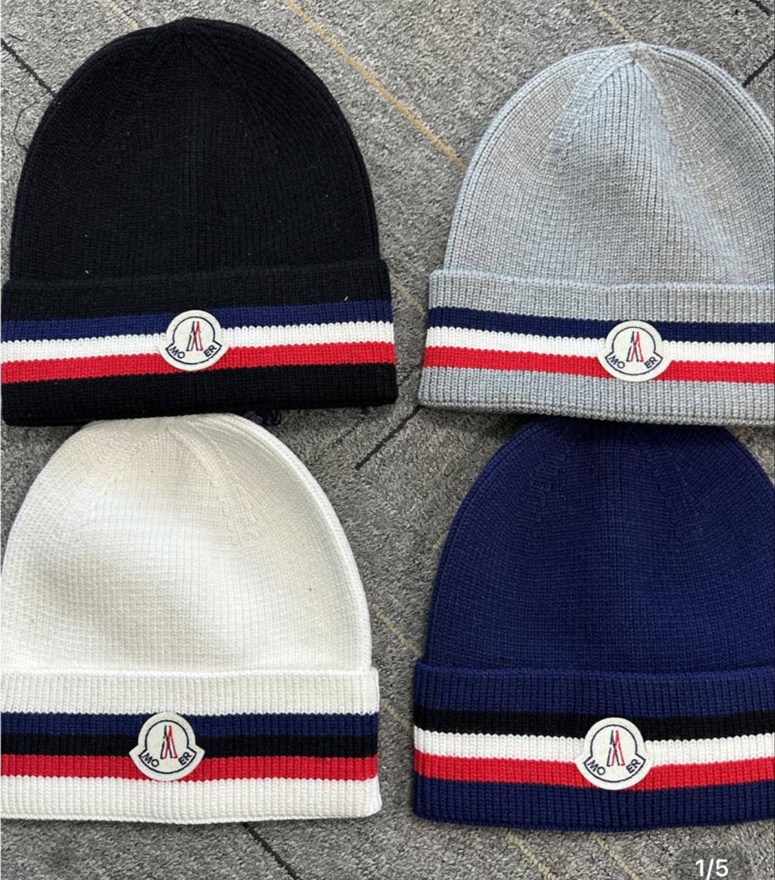 Gorro Moncler ✨