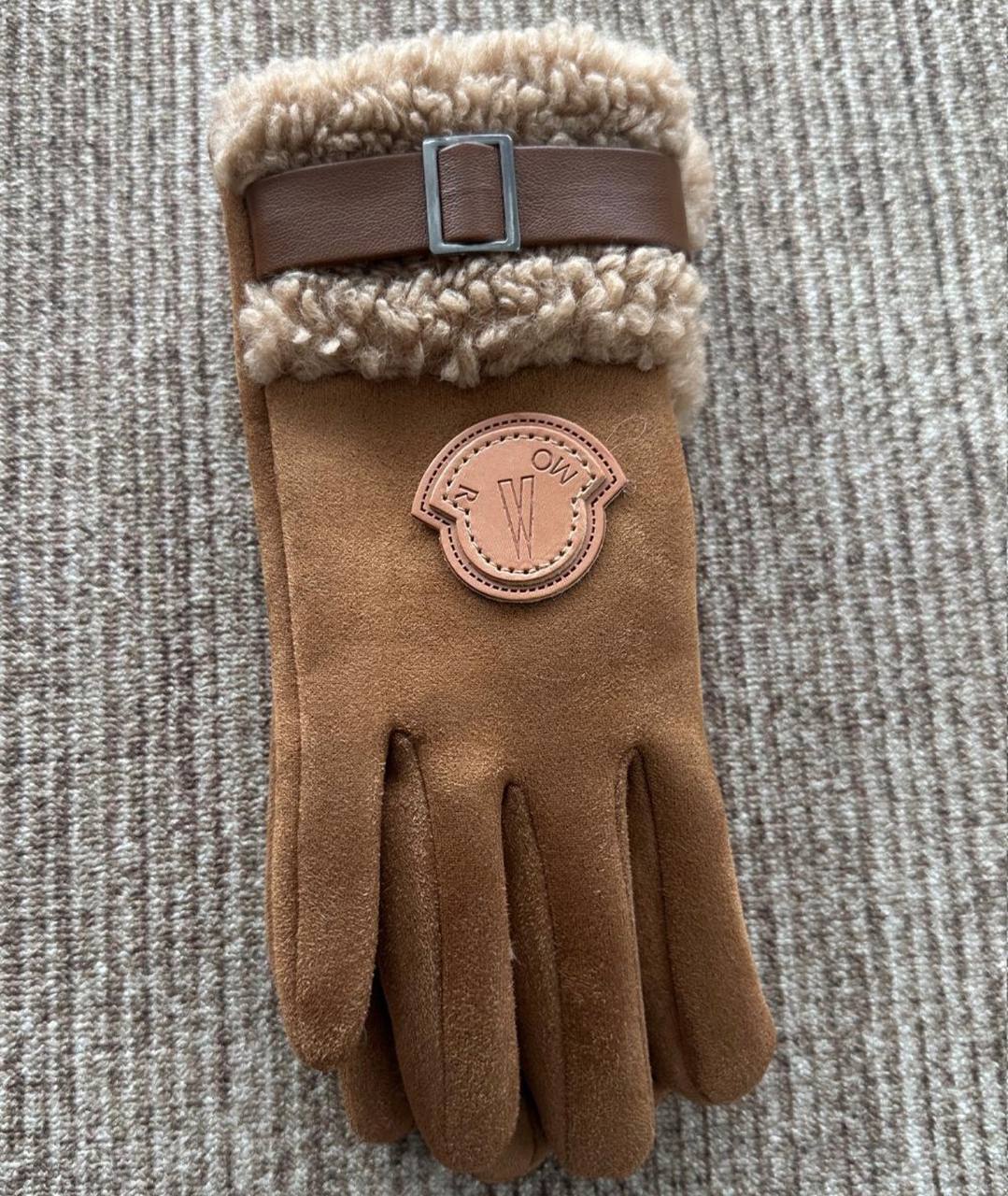 GUANTES MONCLER ✨