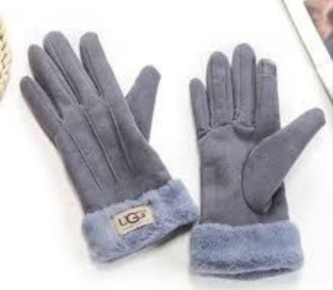 Guantes Ugg. ✨💫. 7€ ✨