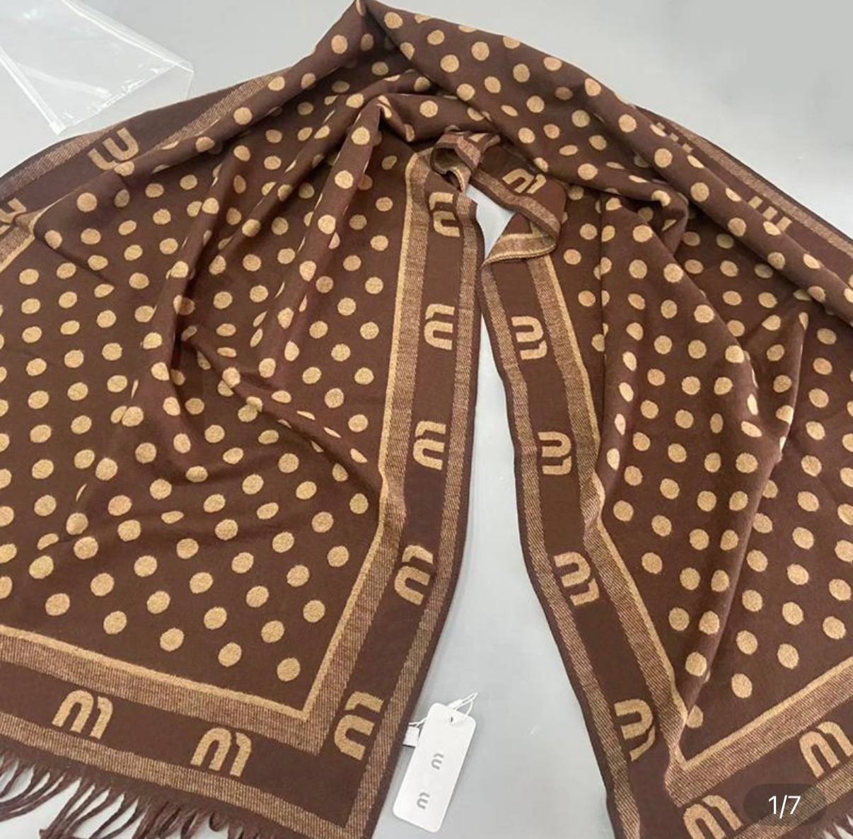 Pañuelo MIU M , varios colores ✨