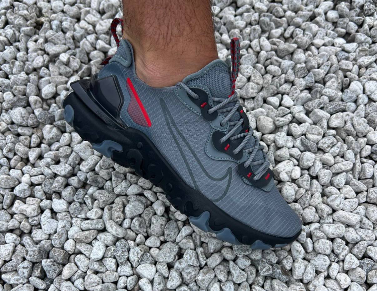 NIKE "React Vision" —-> 32€ ✨