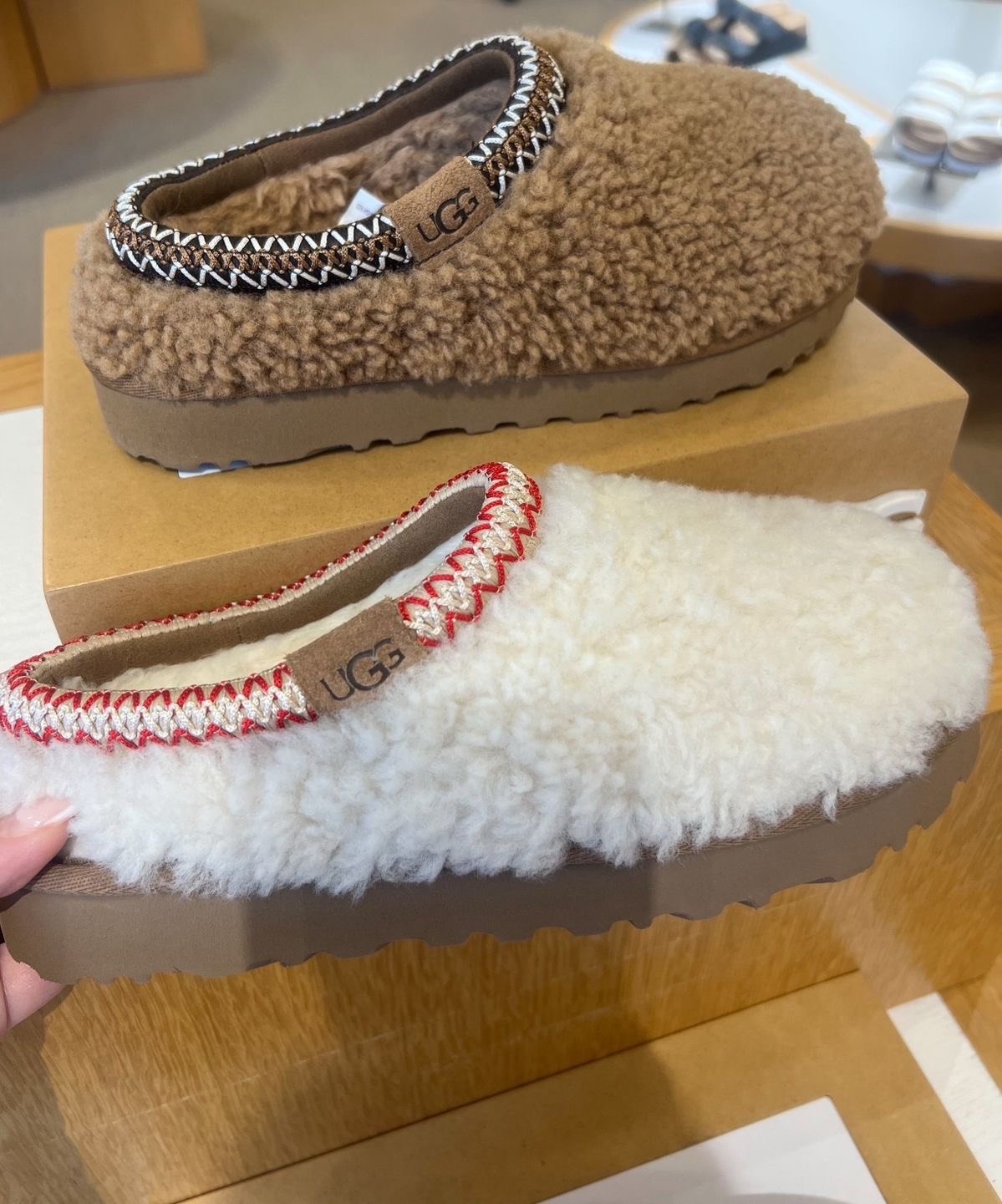 UGG Tasman de peluche ✨💫21€ ✨