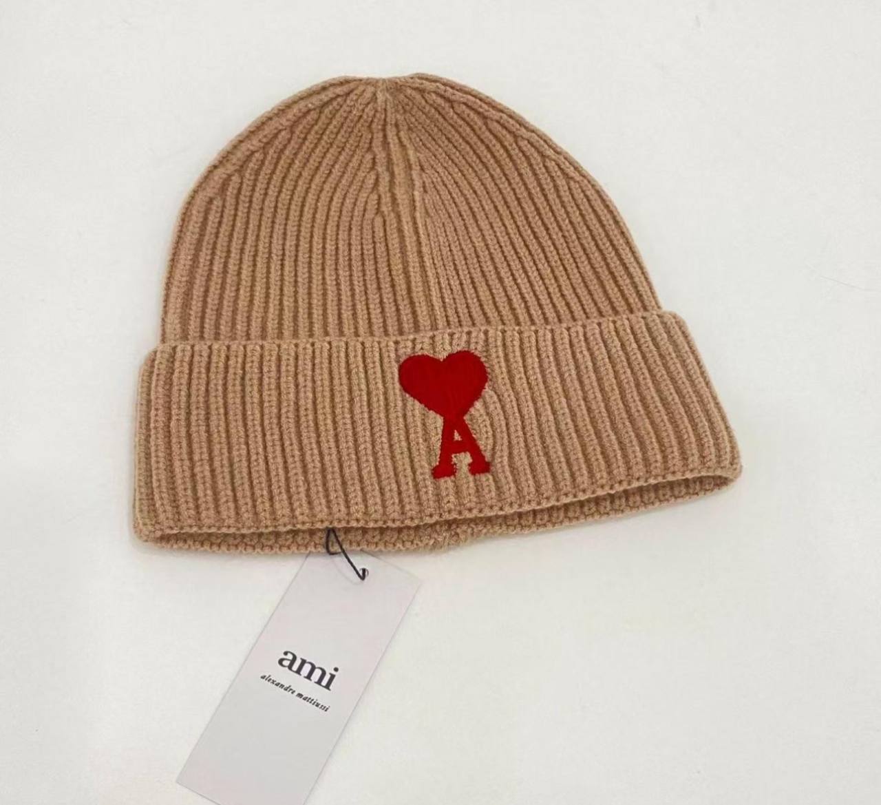 Gorro. Ami Paris (5 estilos) ✨💫 ✨