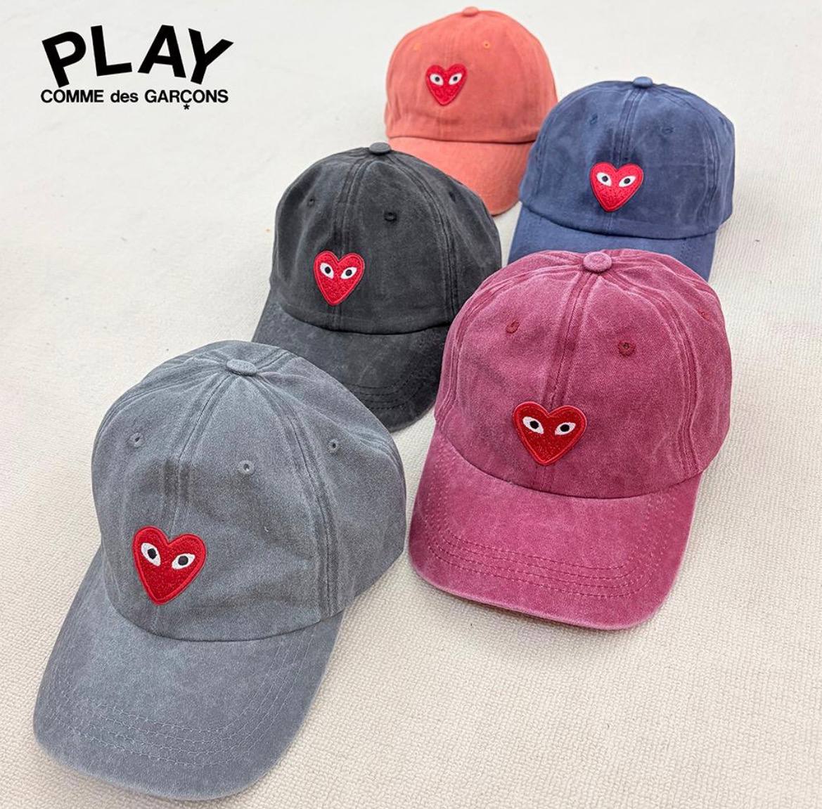 Gorra COMME des GARÇONS ✨