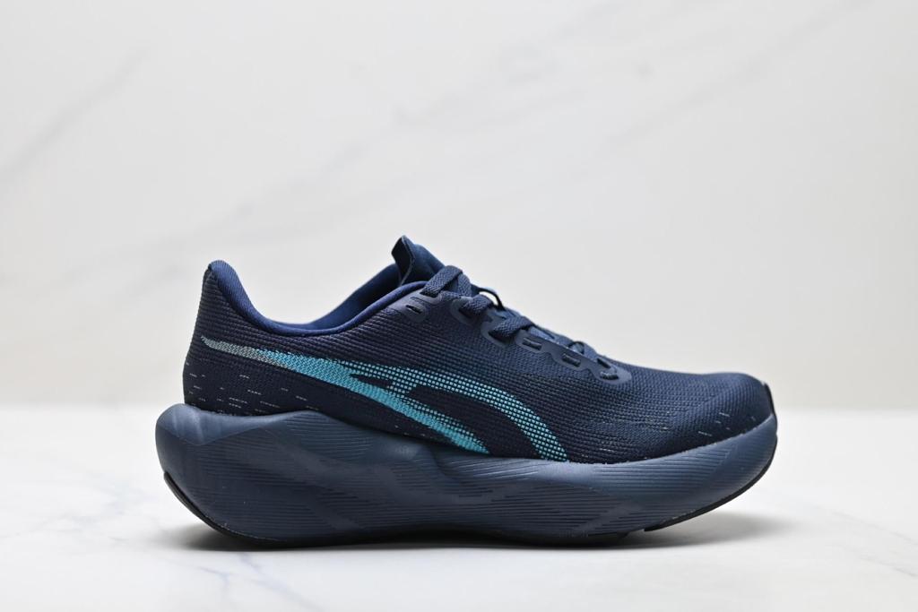 💥 Sapatilhas Asics Novablast 6 ✨