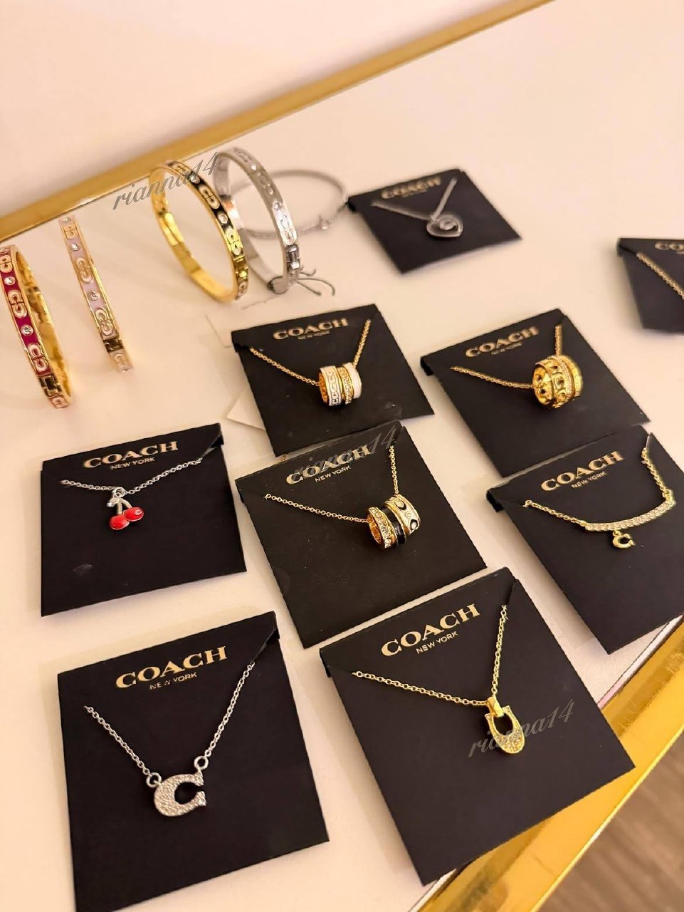 Lista de Coach Accesorio ✨