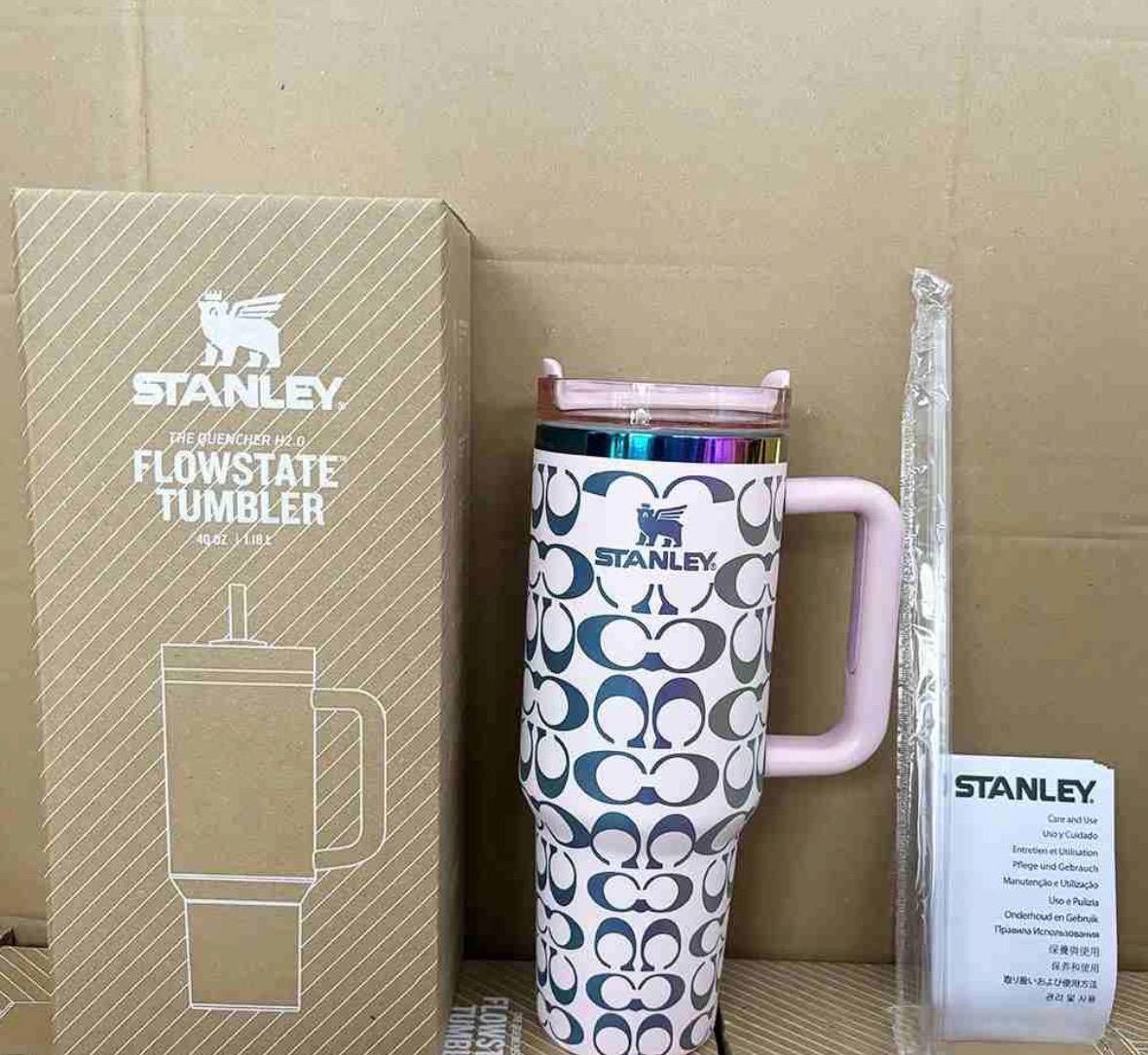 Termo STNLY x CCH ✨