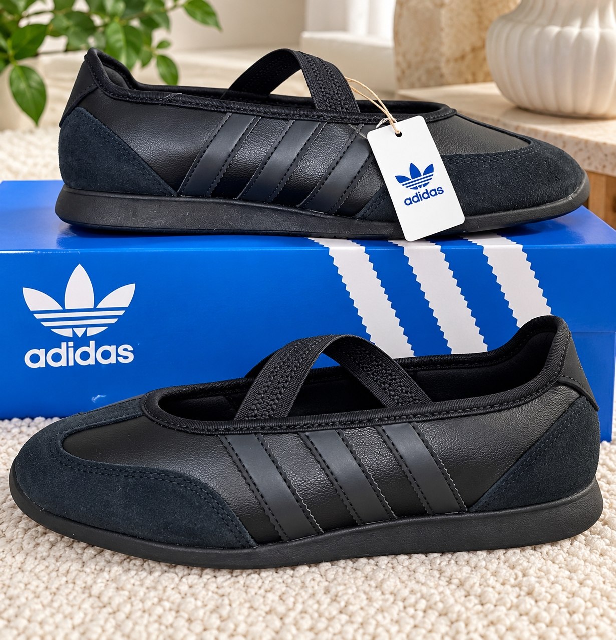 Adidas Whisper Glide Hype ✨