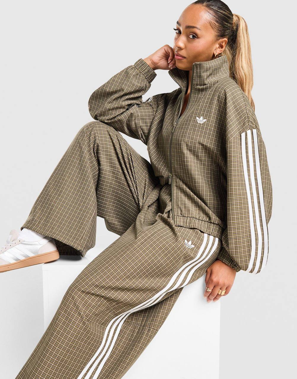 ADIDAS —-> 34€ 33€ ✨