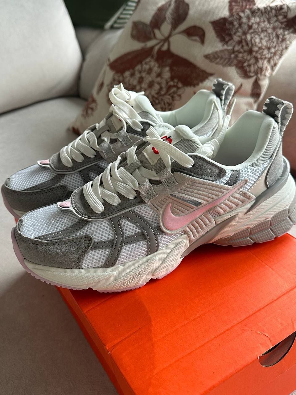 Nike V2K ( Yepexpress ) ✨