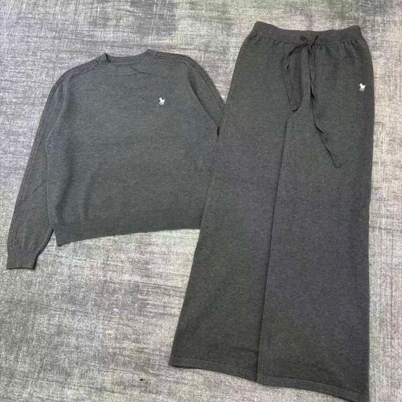 Classic Ralph Lauren Sweater ✨