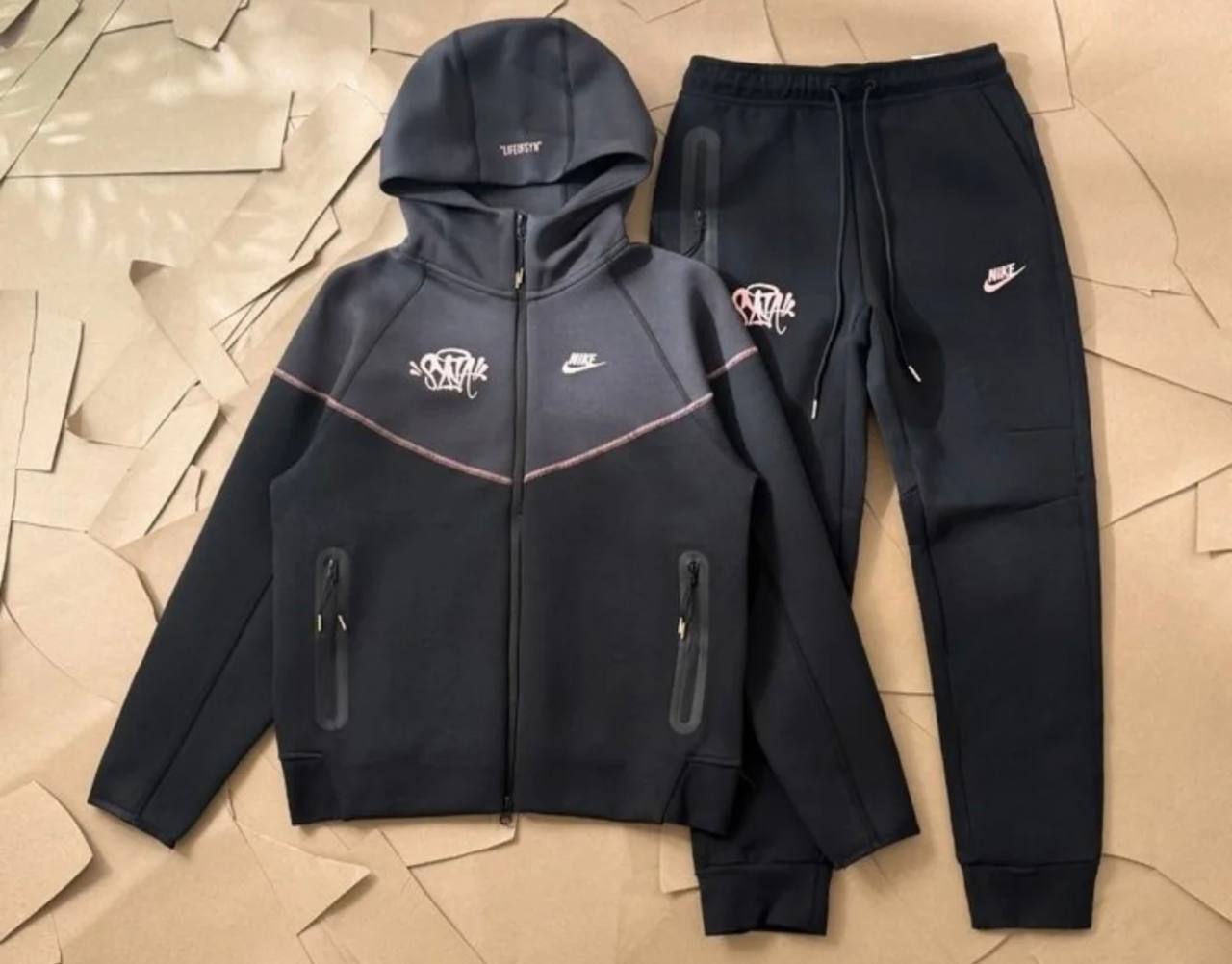 Nike tech fleece https://c.onlyaff.app/dC3MIM