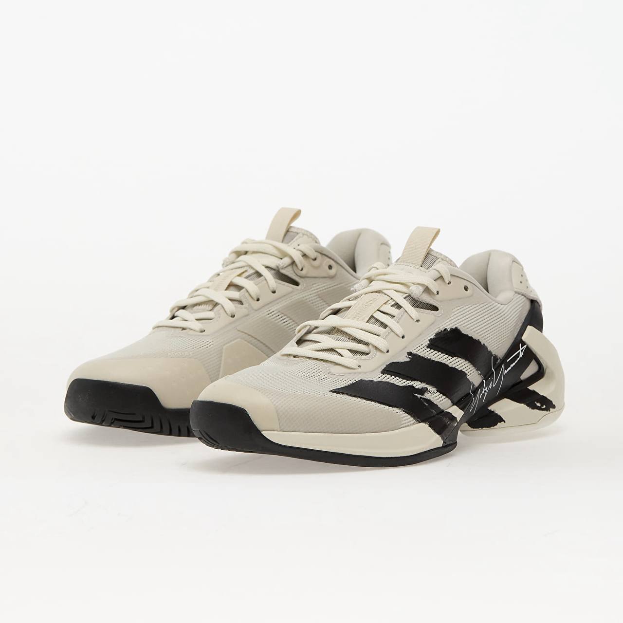 Adidas Adizero Ubersonic 5 https://c.onlyaff.app/dCanRm