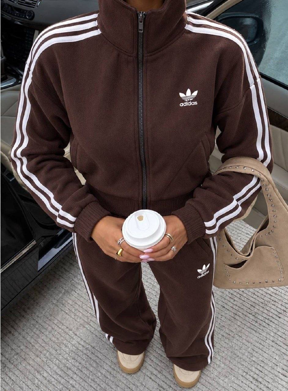 Adidas tracksuit list ✨