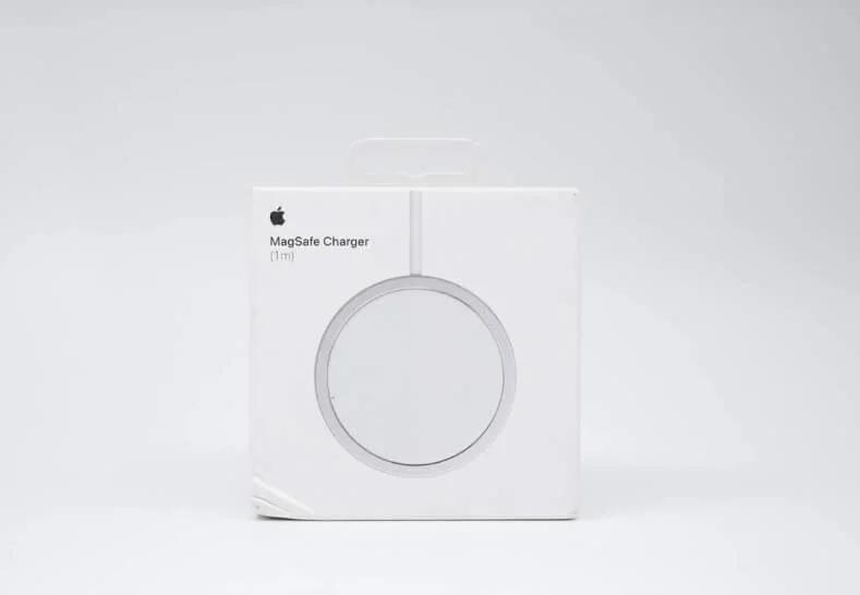 Apple MagSafe Charger ✨