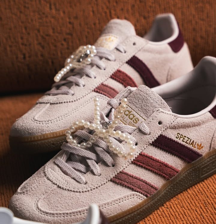 1. Adidas Spezial 👉 https://c.onlyaff.app/dE4Jg2
