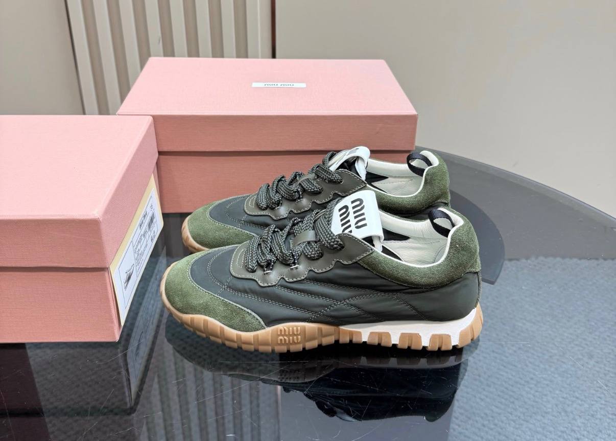 MIU MIU —-> 40€ 💎