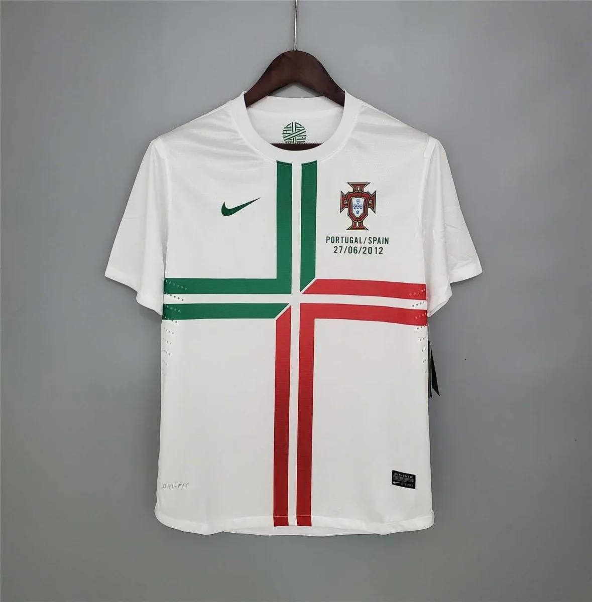 NIKE Portugal/España 2012 —-> 14€ ✨